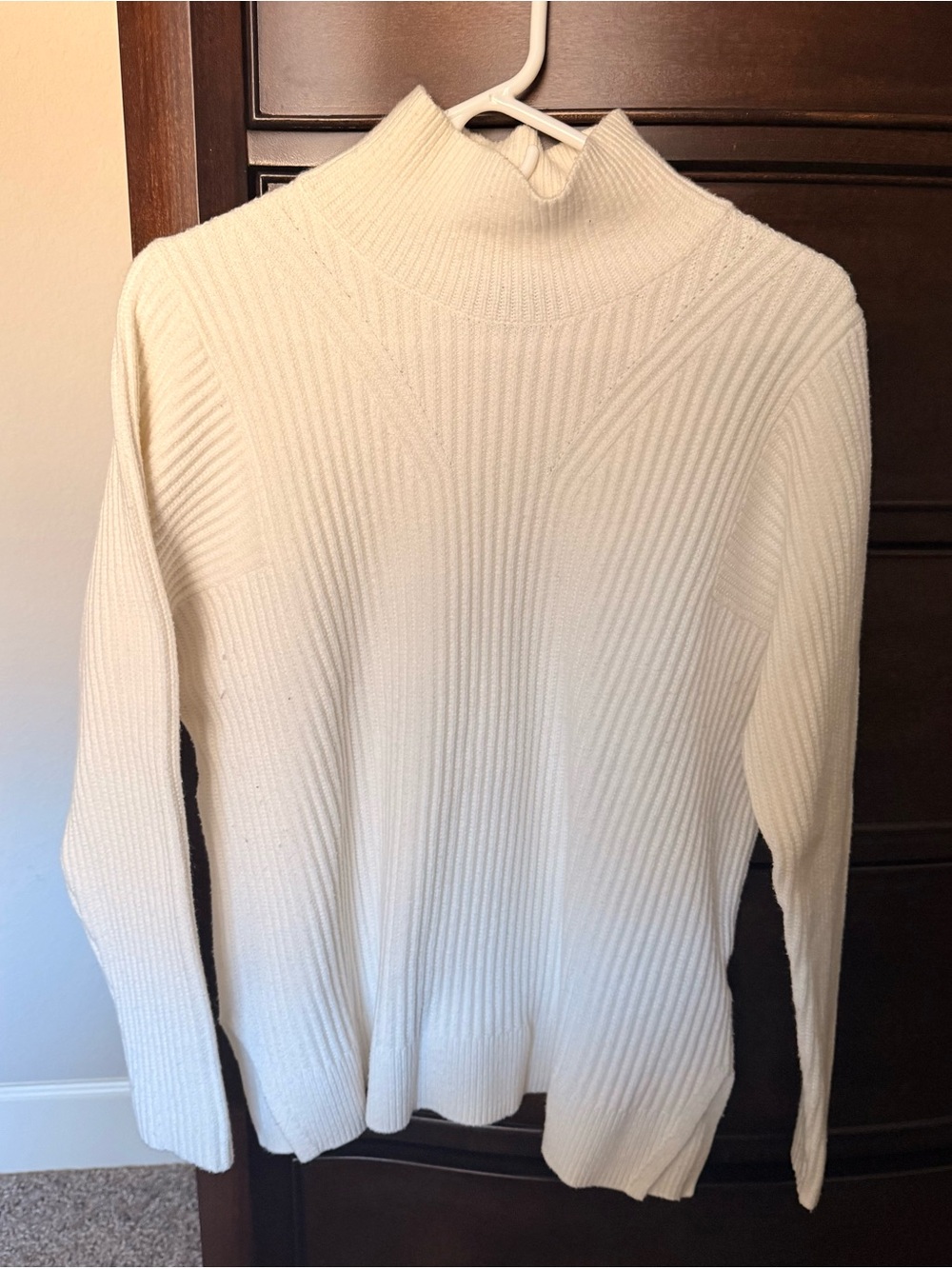 BR Mock turtleneck Sweater
